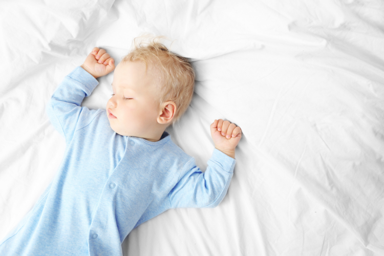 子どもの寝る時間、遅くても大丈夫?