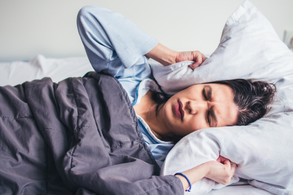 朝4時5時に起きる!早朝起きの改善方法
